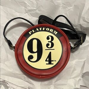 Loungefly Harry Potter Platform 9 3/4 Crossbody Bag